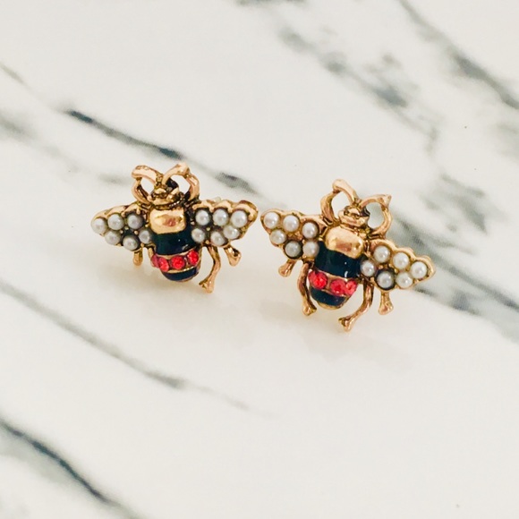 2/$25 Crystal Pearl Vintage Style Bee Earrings NWT - Picture 2 of 6